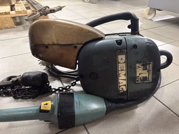 Demag Kettenaufzug PK2N